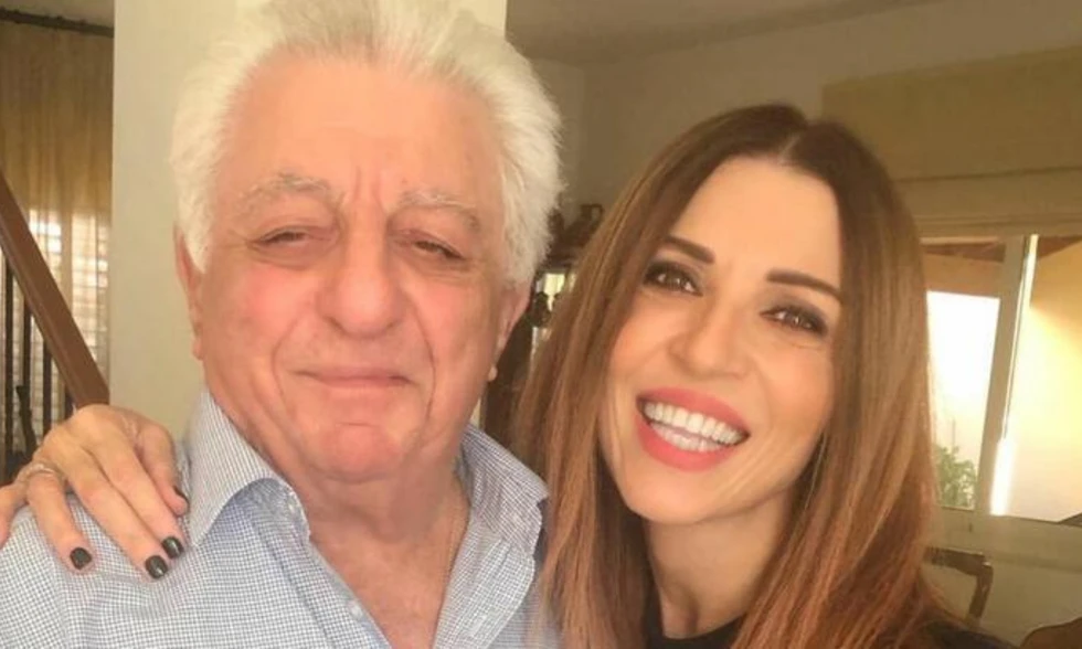 Ευρυδίκη: Ράγισε καρδιές τραγουδώντας για τον πατέρα της που «έφυγε» από τη ζωή (ΒΙΝΤΕΟ)