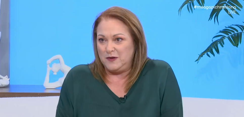 Η ειλικρινής εξομολόγηση της Ρένιας Λουϊζίδου: «Δεν μπορώ να παλεύω με τον καθρέφτη μου»