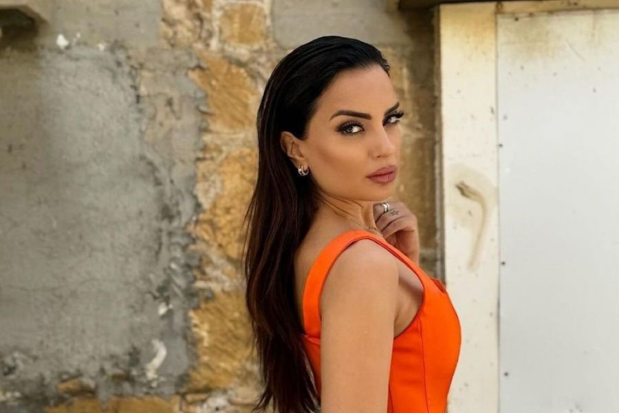 Παραιτήθηκε από το ΡΙΚ η Ελπίδα – Ερωτική μετανάστρια για τον Τζώνη στην Ελλάδα