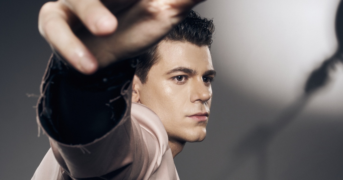 Eurovision 2025: Ο Theo Evan ανεβαίνει στα στοιχήματα με το «Shh» (ΠΙΝΑΚΑΣ)