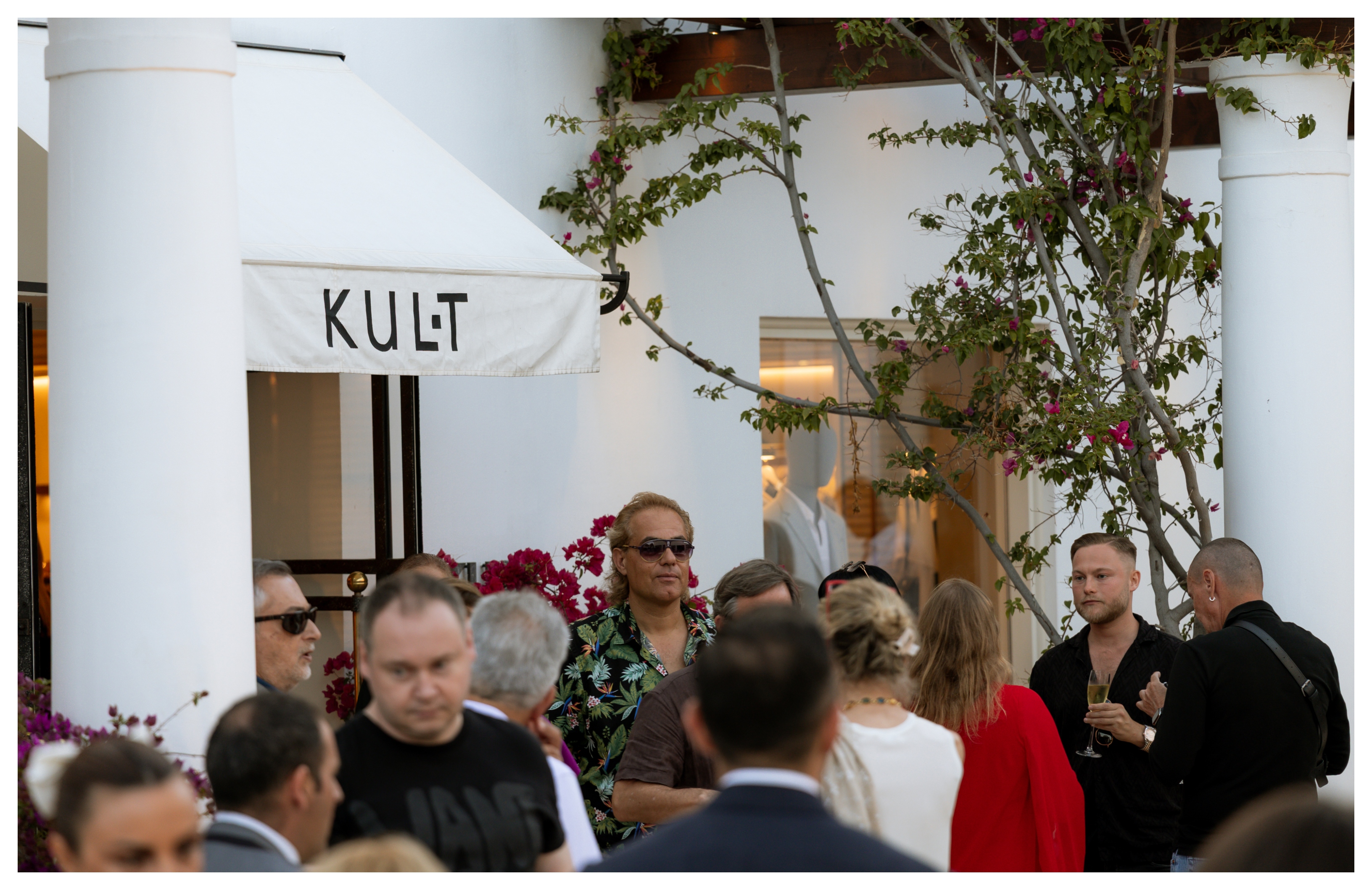 KULT boutiques: Παρουσίασαν τη συλλογή «ZEGNA L’Oasi di Lino SS25» στο ξενοδοχείο Anassa