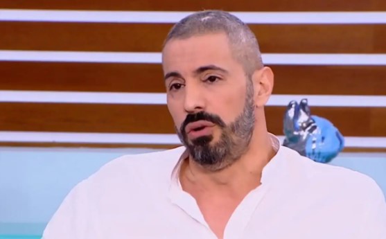 Συγκλονίζει ο Γιώργος Παράσχος για τη μάχη του με τον καρκίνο: «Σκέφτηκα να προλάβω να δω το παιδί μου να μεγαλώνει»