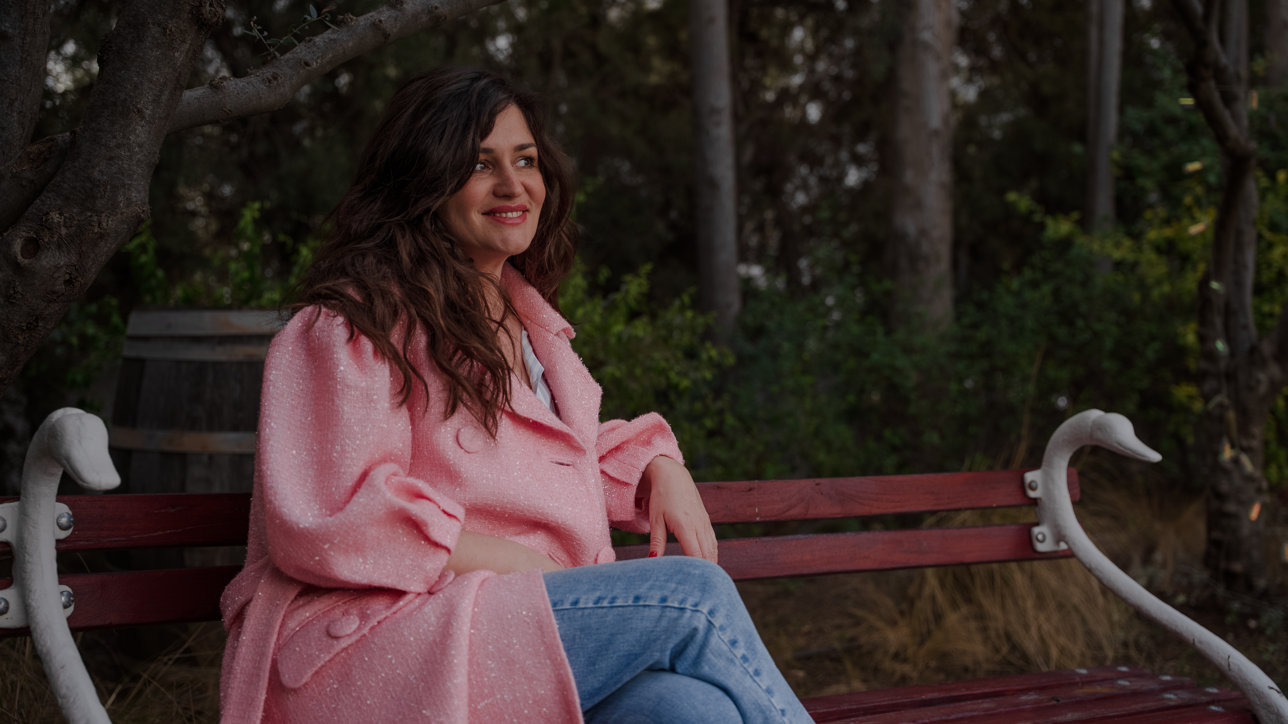 Μatea Leko: Η ερωτική μετανάστρια που “μαγεύει” την Κύπρο μέσα από τις νότες