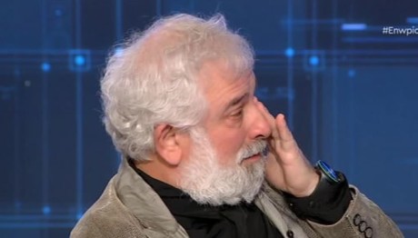 Σε άσχημη ψυχολογική κατάσταση ο Φιλιππίδης – Απαντά αν το σπίτι κάηκε για να πάρει ασφάλεια