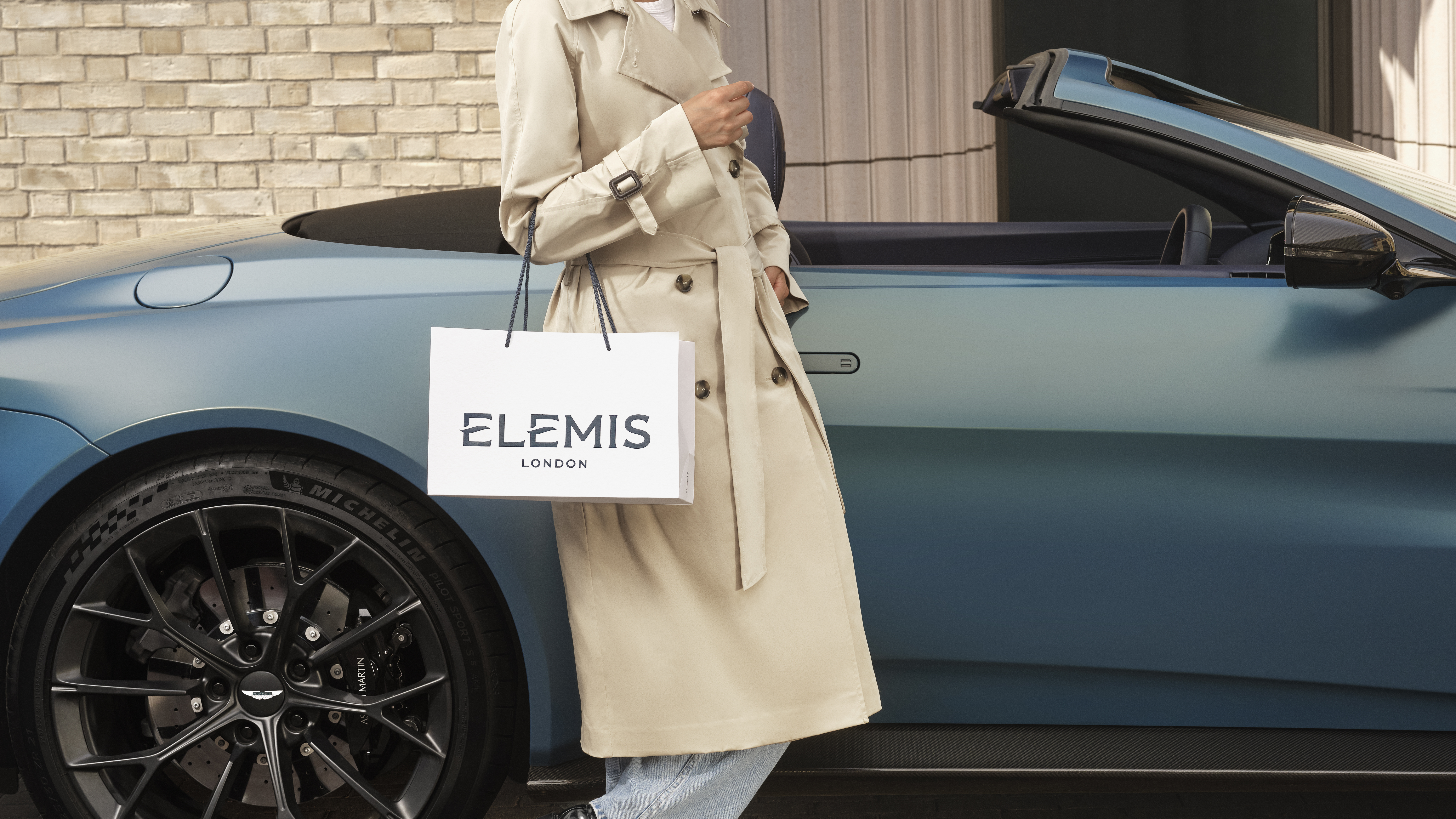 Η ELEMIS και η Aston Martin ανακοινώνουν πολυετή συνεργασία