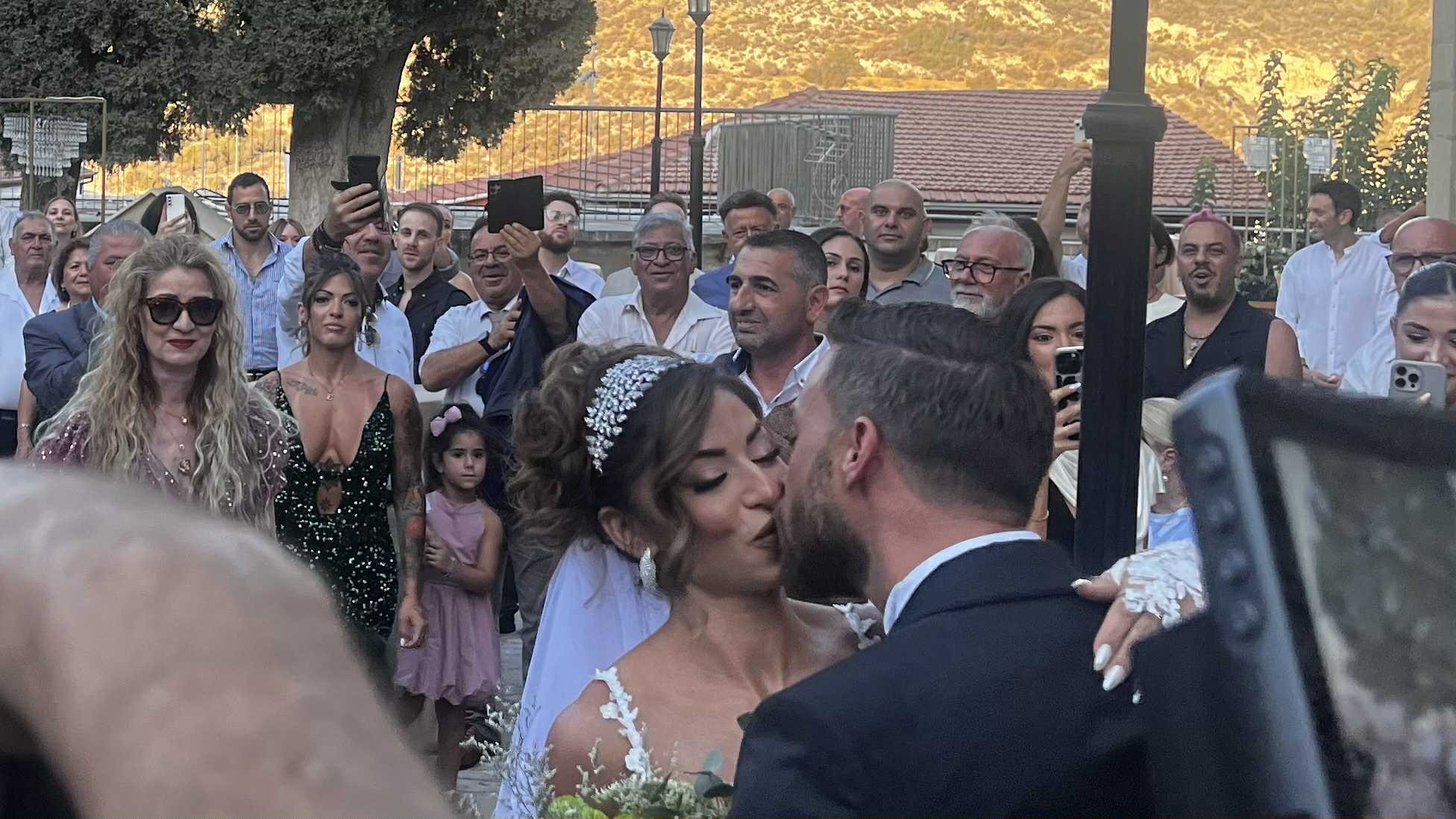 Στέφανος Μιχαήλ – Νάταλι Κάτερ: Just Married (Exclusive photos)