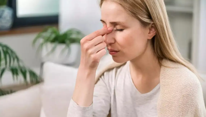 Τι προκαλεί το air condition στην μύτη και πώς μπορείτε να προστατευτείτε