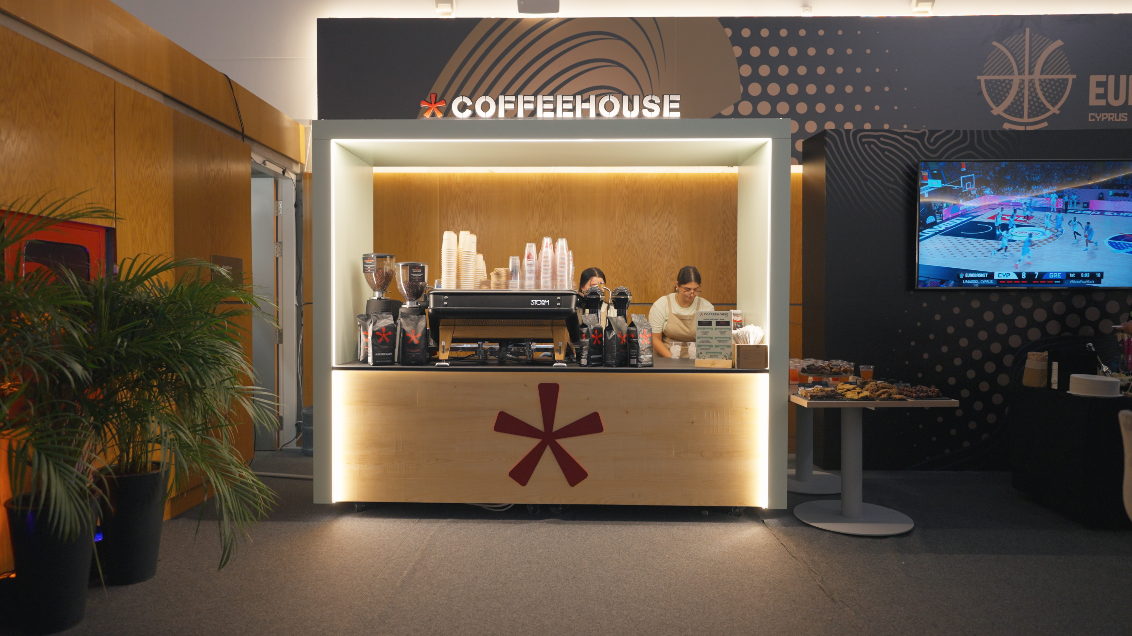 Εμπειρία COFFEEHOUSE στην αρένα του EUROBASKET 2025