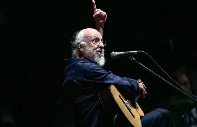 Οι τελευταίες ώρες του Διονύση Σαββόπουλου και το ευτυχισμένο τέλος