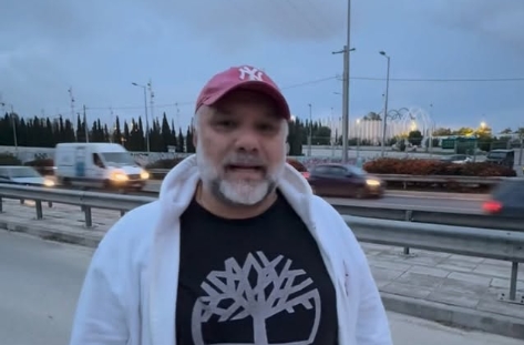 Η δημόσια καταγγελία του Αρναούτογλου – «Δες εδώ, να ντρέπεσαι! Έλα ρε Ελλαδάρα!» (ΒΙΝΤΕΟ)