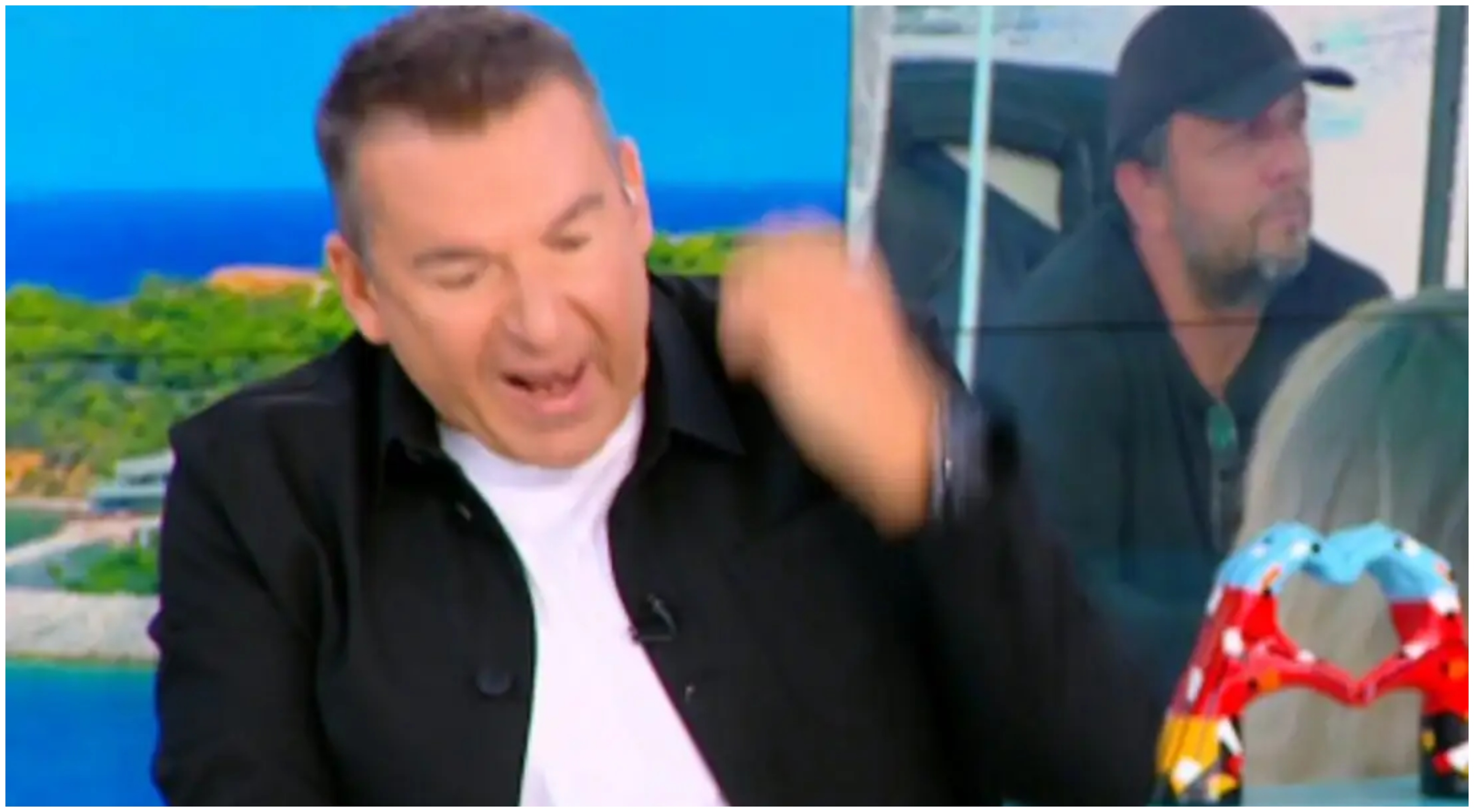 “Κόλαφος” ο Λιάγκας κατά του Μπισμπίκη: «Είσαι βλαξ! Τελειώνει η κουβέντα εδώ»