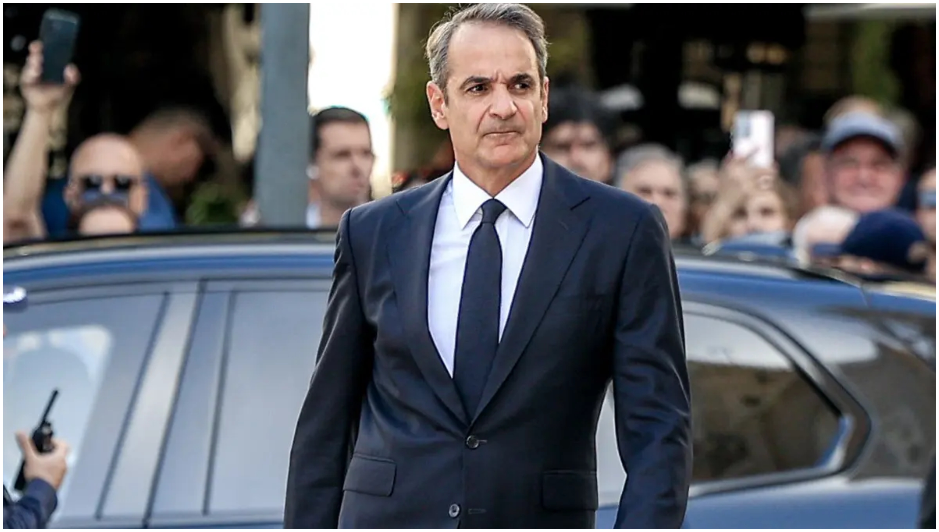 Ράγισε καρδιές ο επικήδειος του Κυριάκου Μητσοτάκη για τον Διονύση Σαββόπουλο