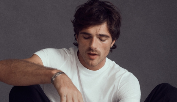 Ο Jacob Elordi είναι το νέο εμβληματικό πρόσωπο του οίκου Cartier