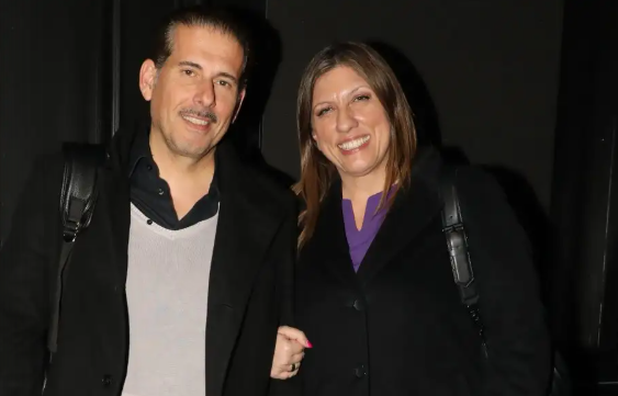 Παραιτήθηκε από βουλευτής ο σύντροφος της Ζωής Κωνσταντοπούλου – Οι φήμες χωρισμού και όσα είπε