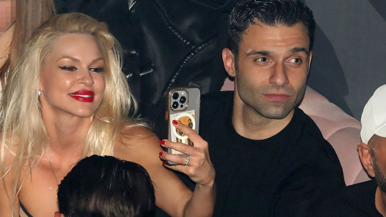 Βίκυ Κάβουρα – Γιώργος Τζαβέλλας: Αυτό είναι το διπλό όνομα που θα πάρει η κόρη τους