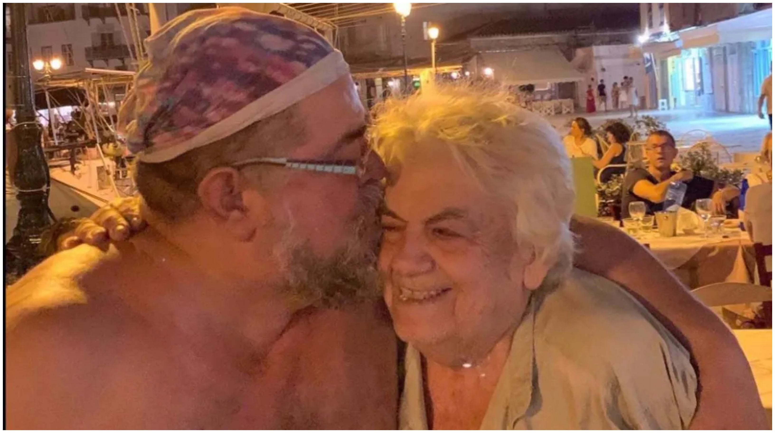 Βαρύ πένθος για τον Σταμάτη Κραουνάκη – “Έφυγε” η μητέρα του