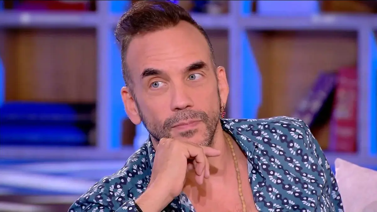 Πάνος Μουζουράκης: Αυτή η πασίγνωστη τραγουδίστρια θα βαφτίσει τον γιο του