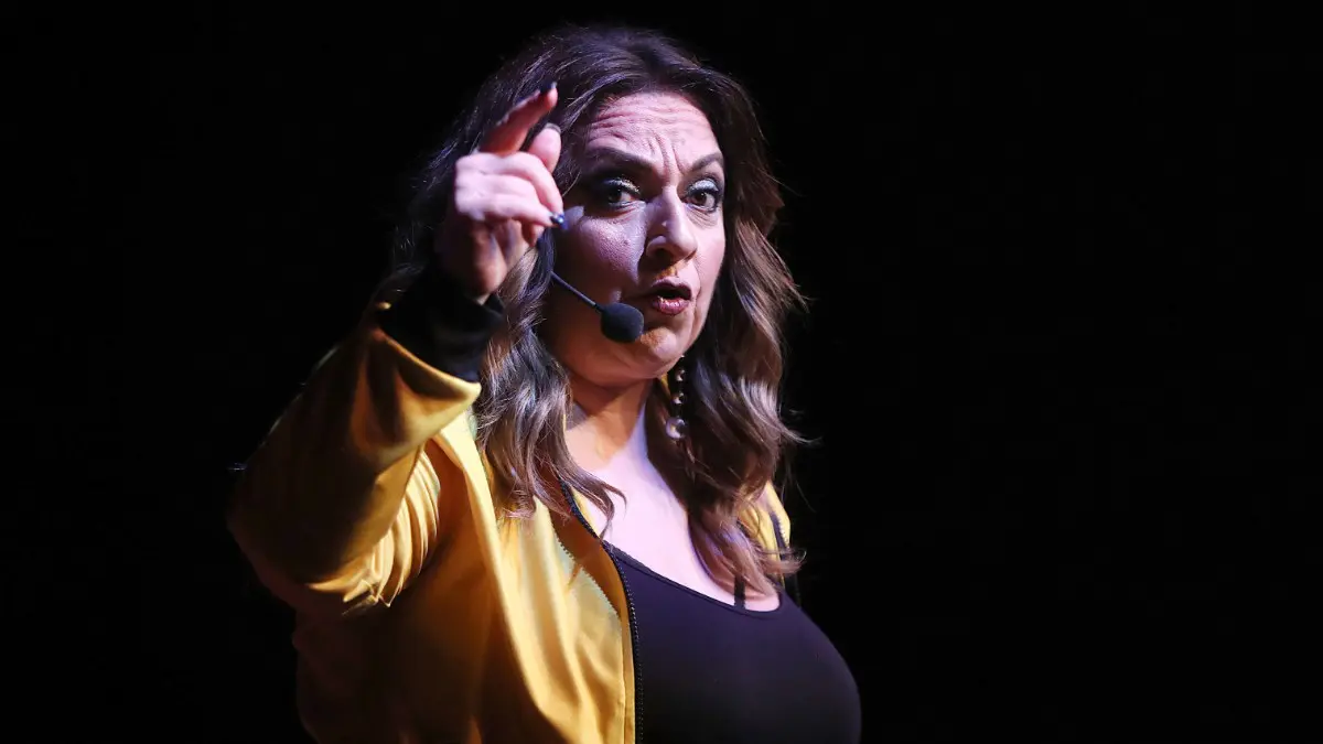 Χαμός με την Σοφία Μουτίδου: Αυτοί είναι οι διάσημοι που της έκοψαν την “καλημέρα”