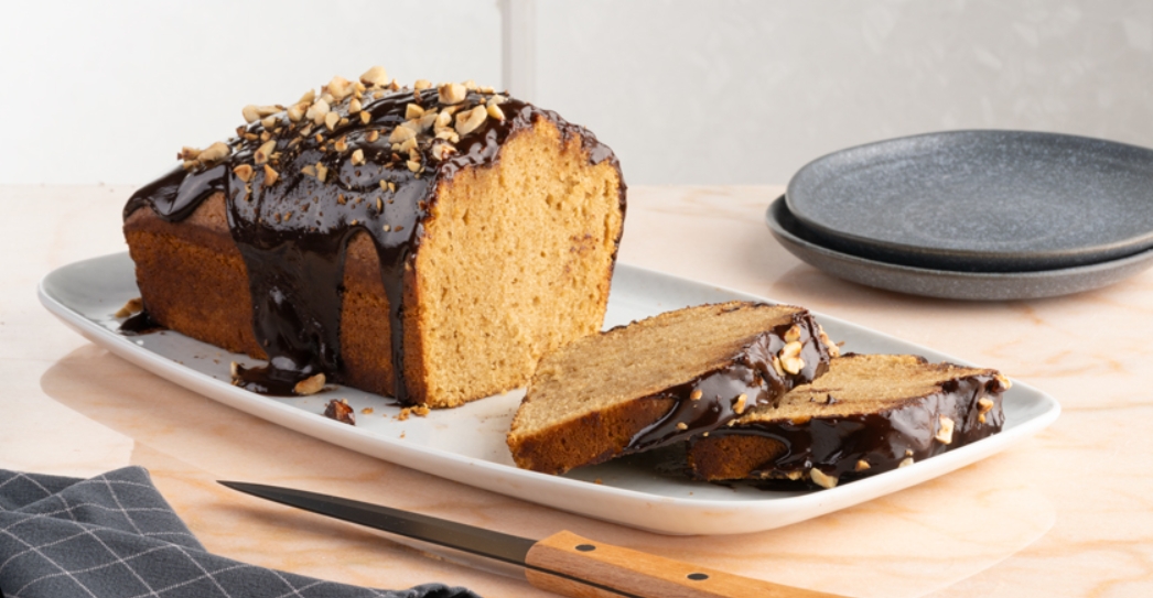 Συνταγή για κέικ καφέ με γλάσο καφέ