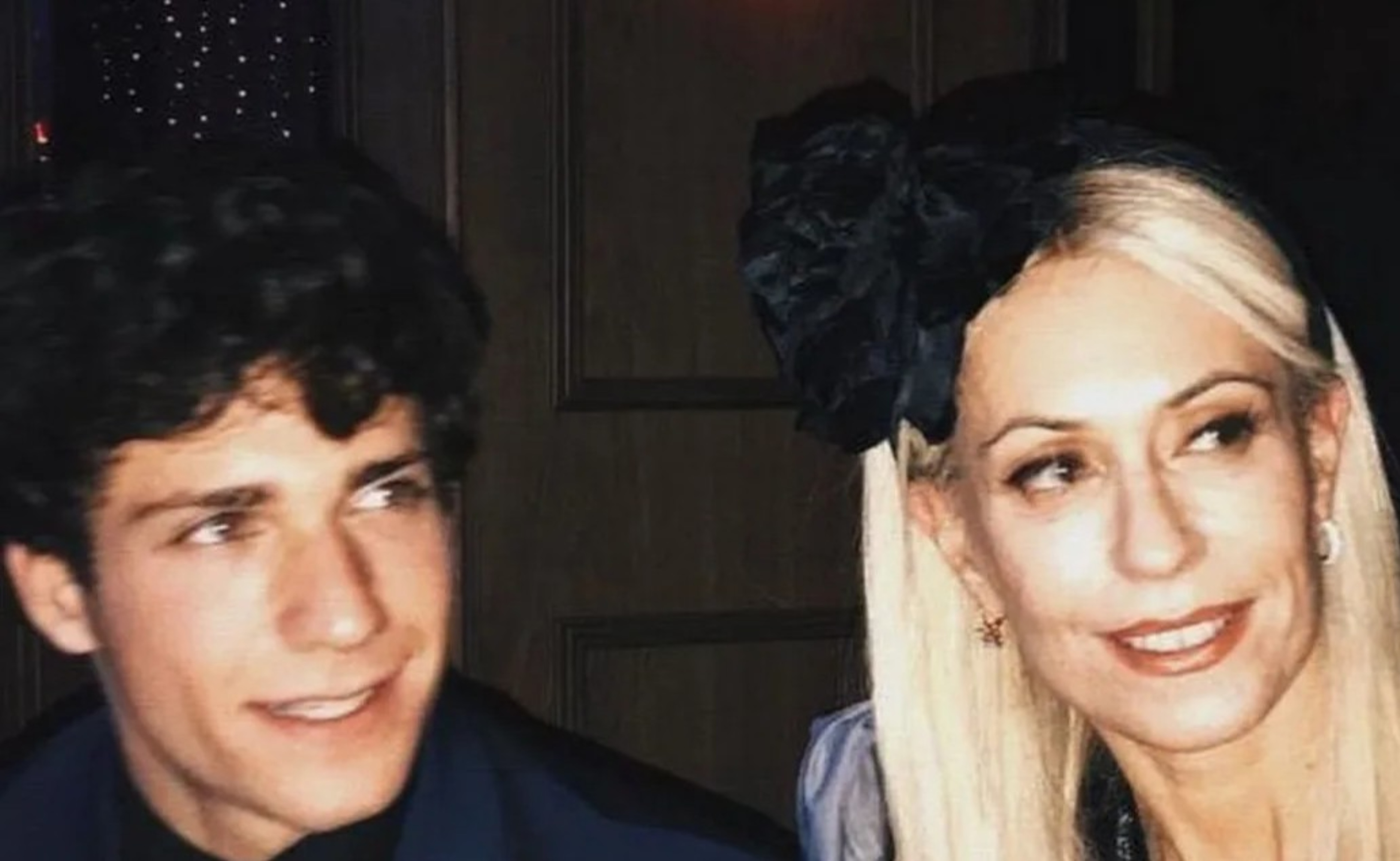 Μπακοδήμου – Αργυρόπουλος: Μοναδικά στιγμιότυπα από τα γενέθλια του γιου τους