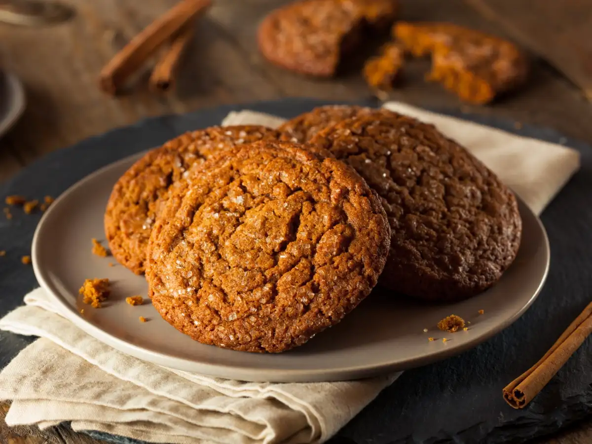 Συνταγή για μοσχομυριστά κουλούρια με κανέλα – Έτοιμα σε λίγα λεπτά!