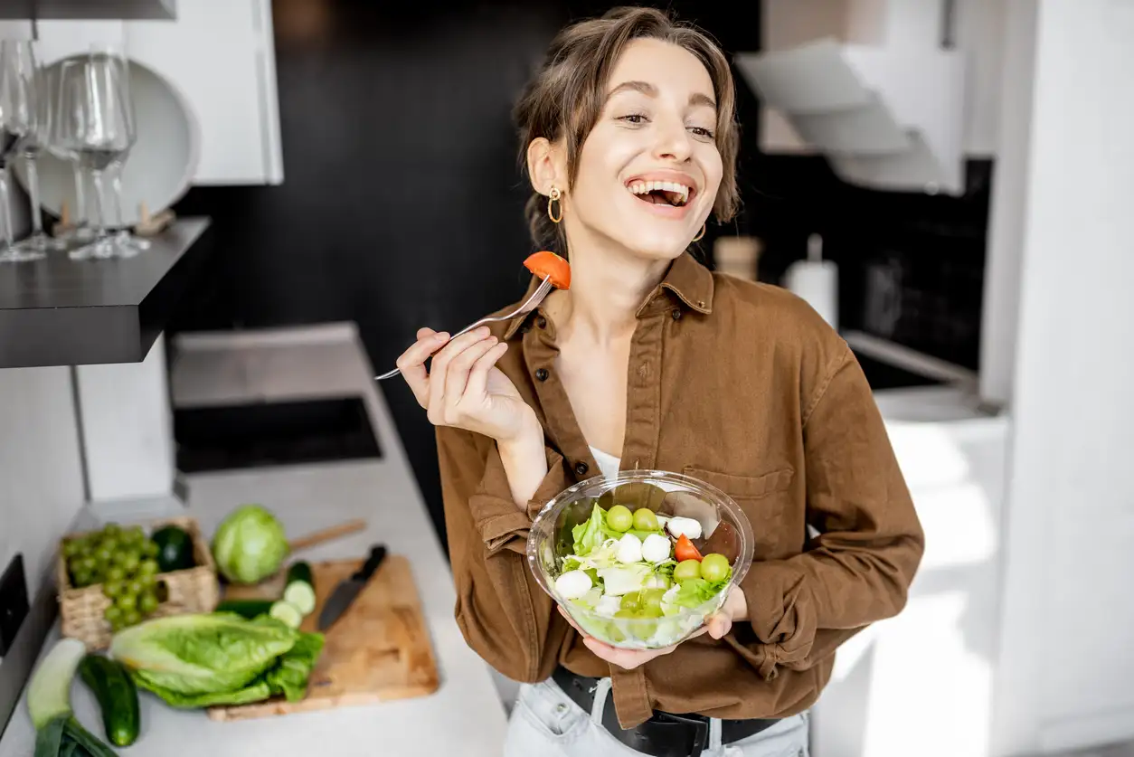 Skin Food: Οι τροφές «σύμμαχοι» για νεότητα που διαρκεί!