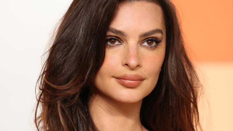 Emily Ratajkowski: Είναι ζευγάρι με πασίγνωστο Έλληνα (ΦΩΤΟ)