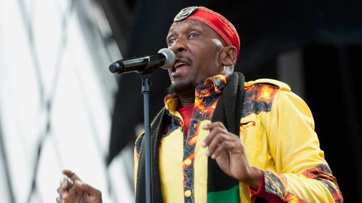 Πέθανε ο θρύλος της ρέγκε Τζίμι Κλιφ σε ηλικία 81 ετών