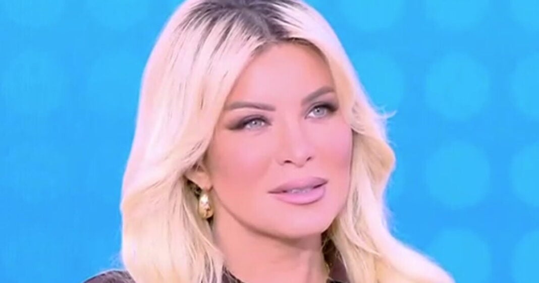 Kατερίνα Καινούργιου: H σημερινή καλεσμένη δεν σταμάτησε να βλέπει την κοιλιά της (ΒΙΝΤΕΟ)