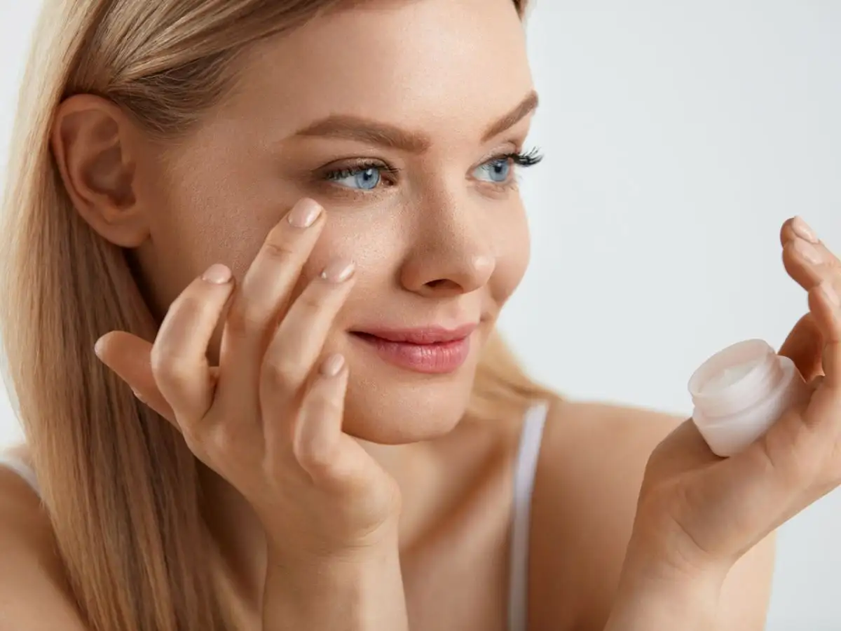 Το skincare μυστικό για φυσική λάμψη και ισορροπία