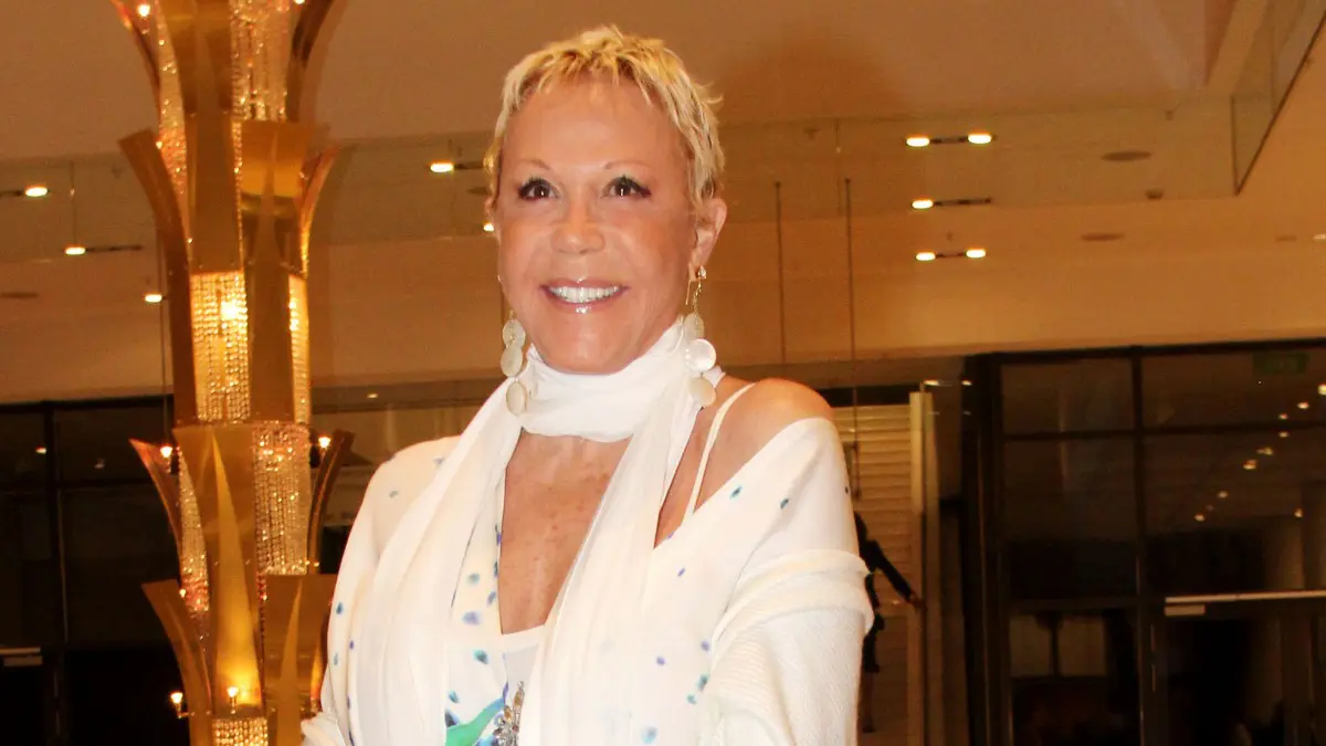 Ζωή Λάσκαρη: Πότε ξεκινά η δημοπρασία των κοσμημάτων της;