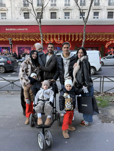 Κωνσταντίνος Λαΐφης – Πιέρος Σωτηρίου: Απόδραση με τις οικογένειές τους στην Disneyland