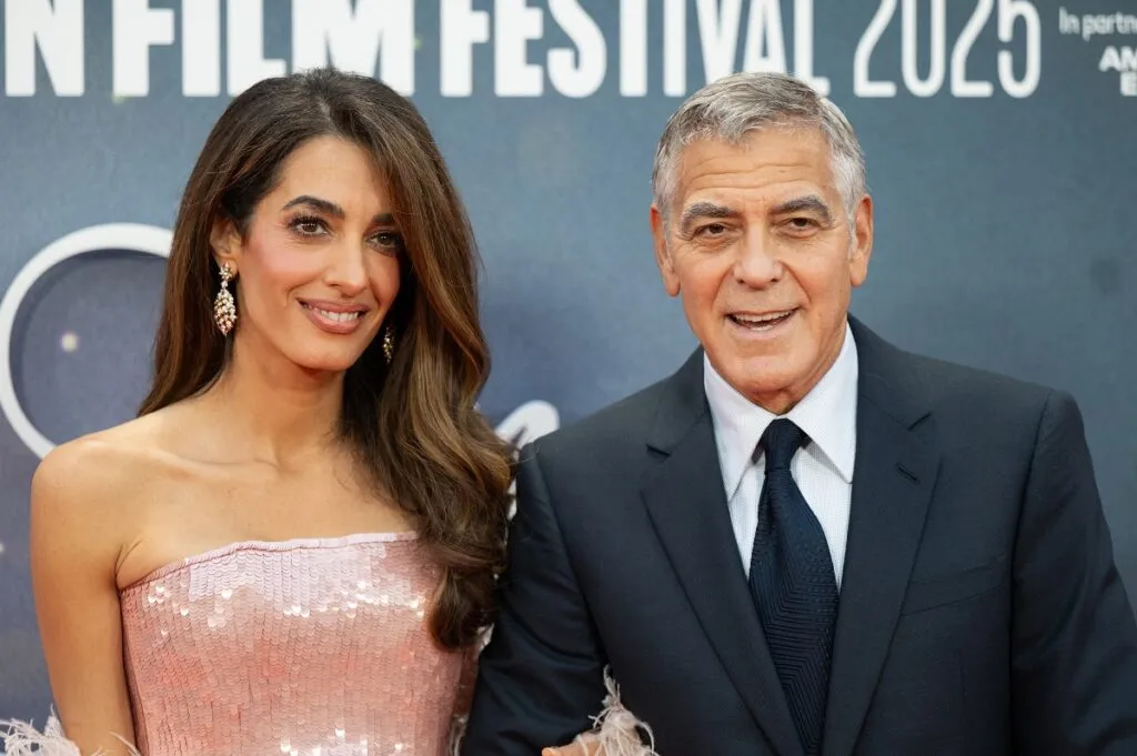 George και Amal Clooney: Απέκτησαν τη γαλλική υπηκοότητα μαζί με τα παιδιά τους