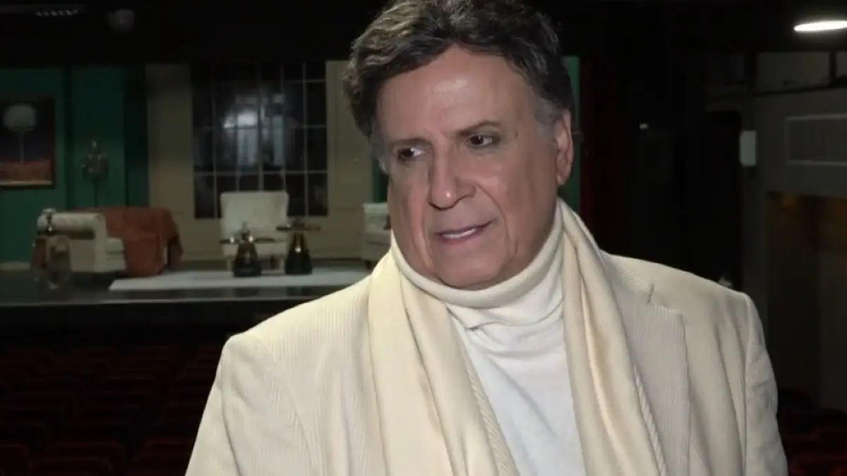 Χάρης Ρώμας: Όλη η αλήθεια για το «Καφέ της Χαράς» και το «Κωνσταντίνου και Ελένης»