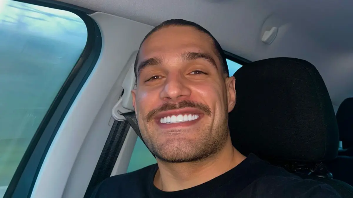 Γιώργος Αντωνιάδης: Eσπευσμένα στο νοσοκομείο – Τι συνέβη (ΦΩΤΟ)