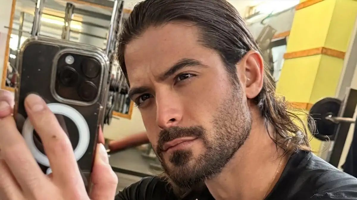 Συγκλονίζει ο Άρης Μουγκοπέτρος: «Με αυτό το χέρι θα δουλέψω και στην οικοδομή» (ΦΩΤΟ)