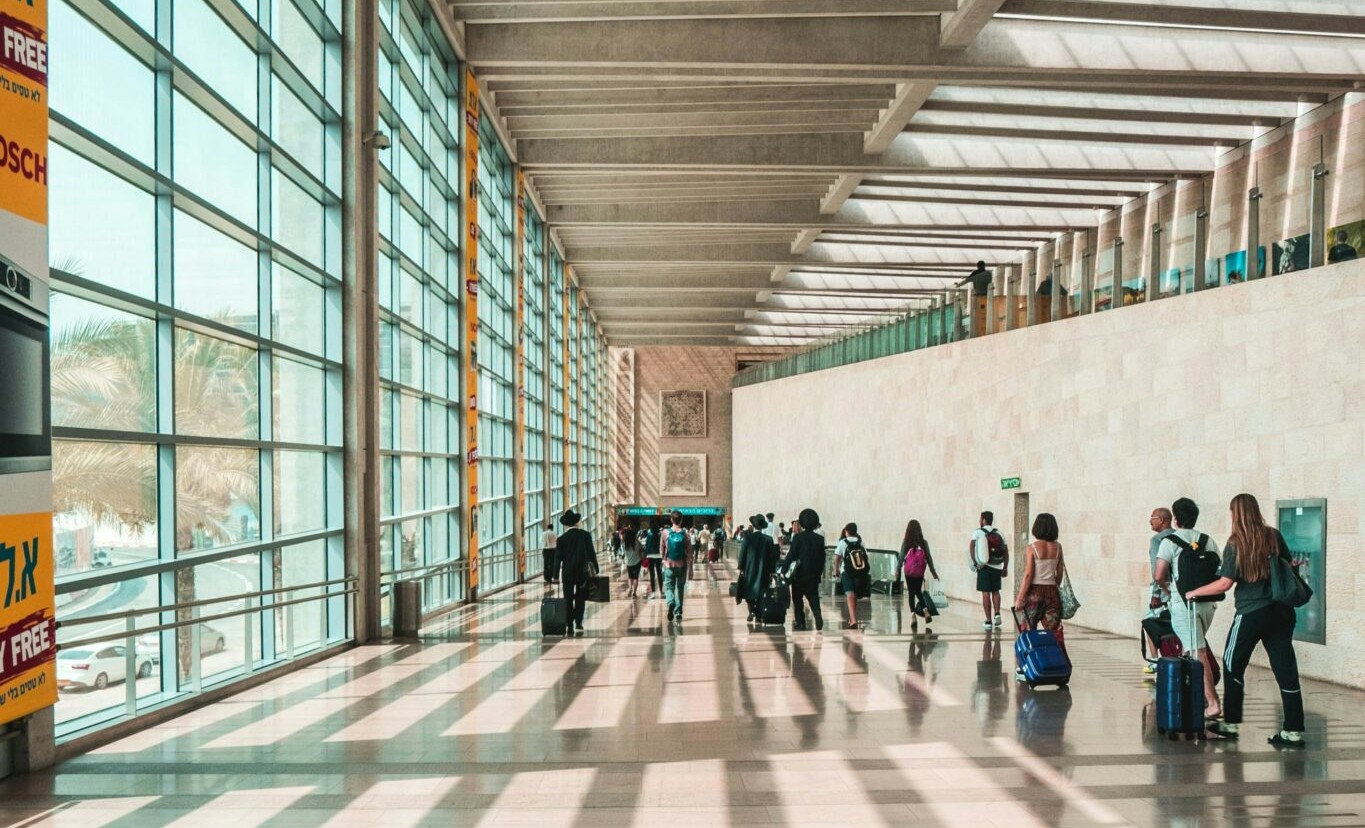 Το 2026 ανήκει στους έξυπνους ταξιδιώτες: Travel hacks που σώζουν χρόνο και χρήματα