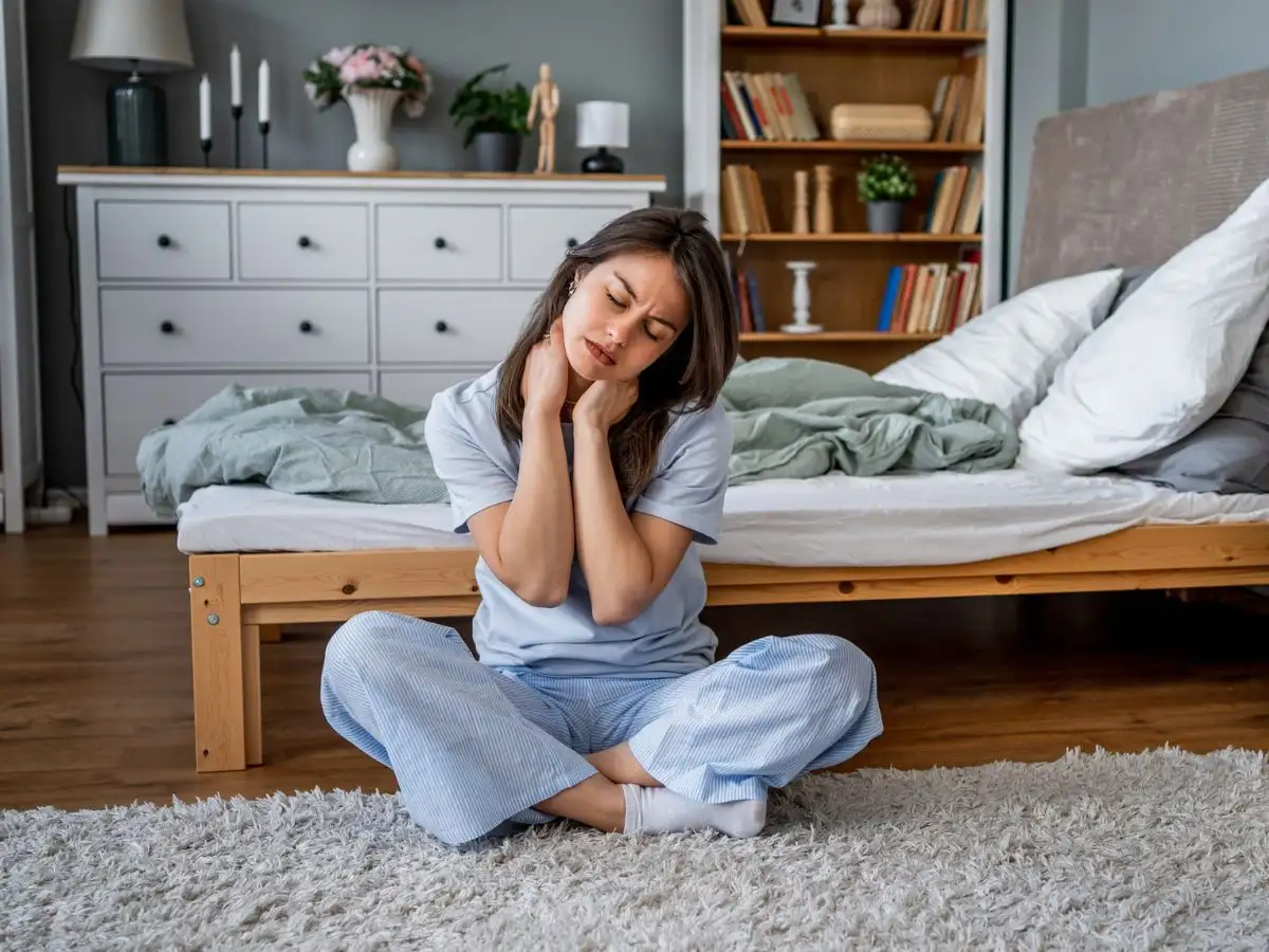 Κι όμως ο τρόπος που κοιμάσαι επηρεάζει την ποιότητα του ύπνου – Μάθε πώς θα βελτιώσεις τη στάση του σώματός σου