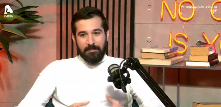 Γιώργος Αναγιωτός: Kινήθηκε νομικά απέναντι σε… εμμονική θαυμάστρια