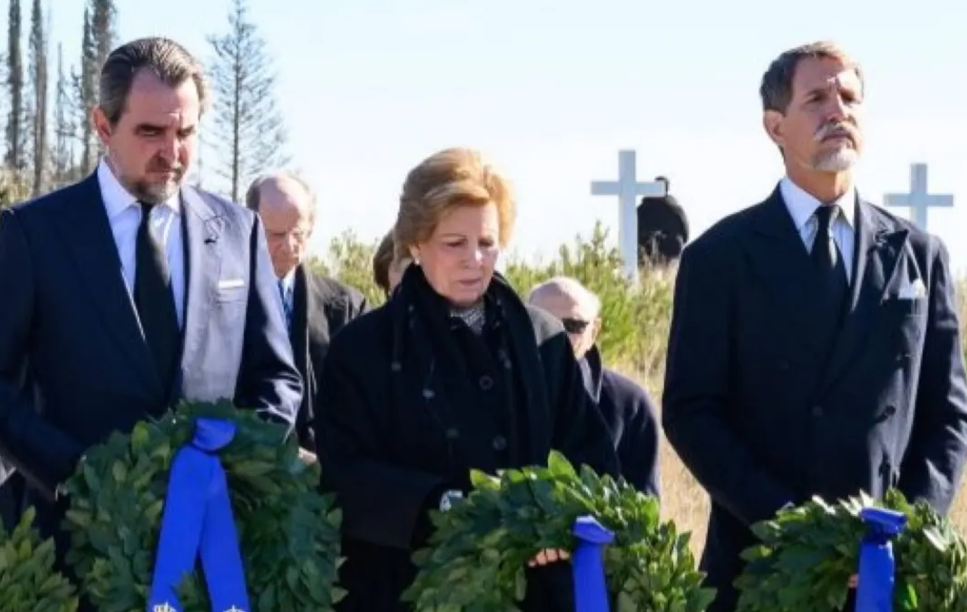 Τέως Βασιλιάς Κωνσταντίνος: Βαρύ το κλίμα στο μνημόσυνό του 