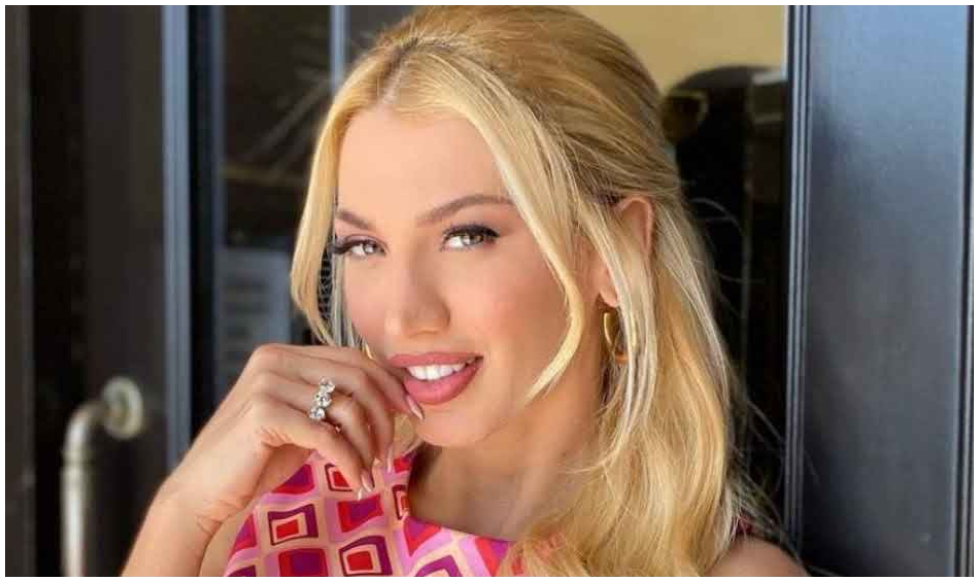 Κωνσταντίνα Σπυροπούλου: Μας «συστήνει» για πρώτη φορά την κούκλα αδερφή της (ΦΩΤΟ)