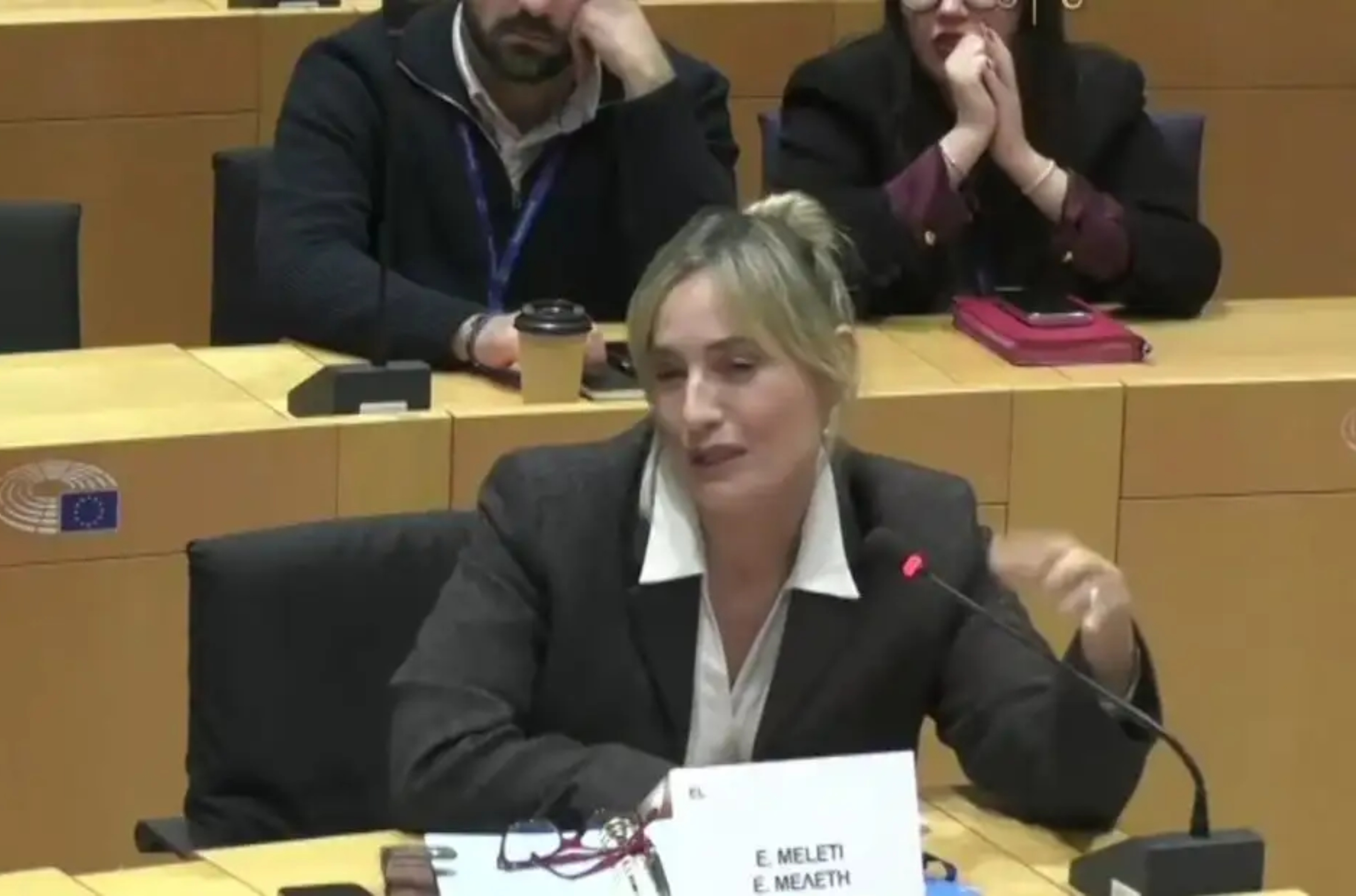 Η Ελεονώρα Μελέτη ξεσπά με λυγμούς από το Ευρωκοινοβούλιο: «Υπήρξα θύμα κακοποίησης»