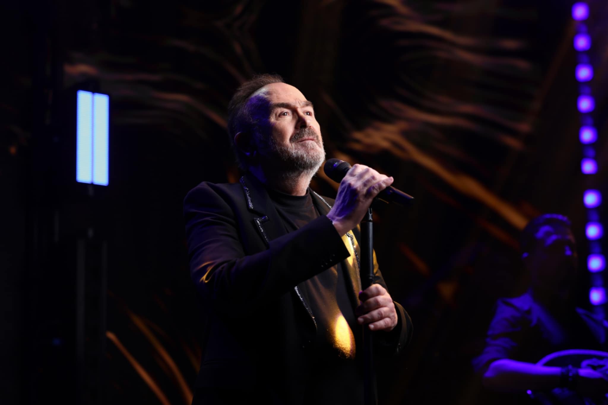 Σταμάτης Γονίδης: Backstage φωτογραφίες από το νέο του video clip