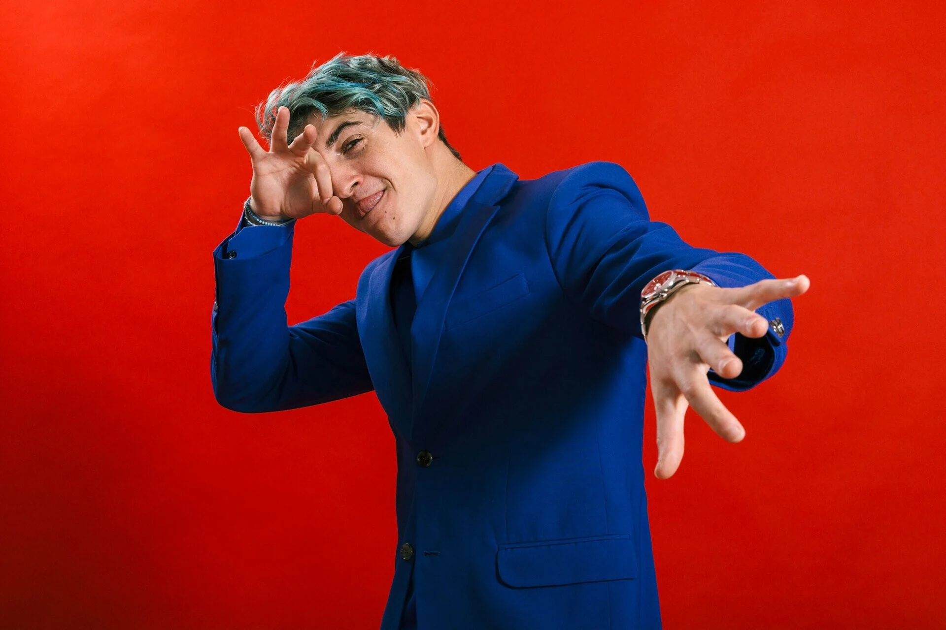 Good Job Nicky: Ποια είναι η κούκλα Kύπρια τραγουδίστρια που του έχει κλέψει την καρδιά;