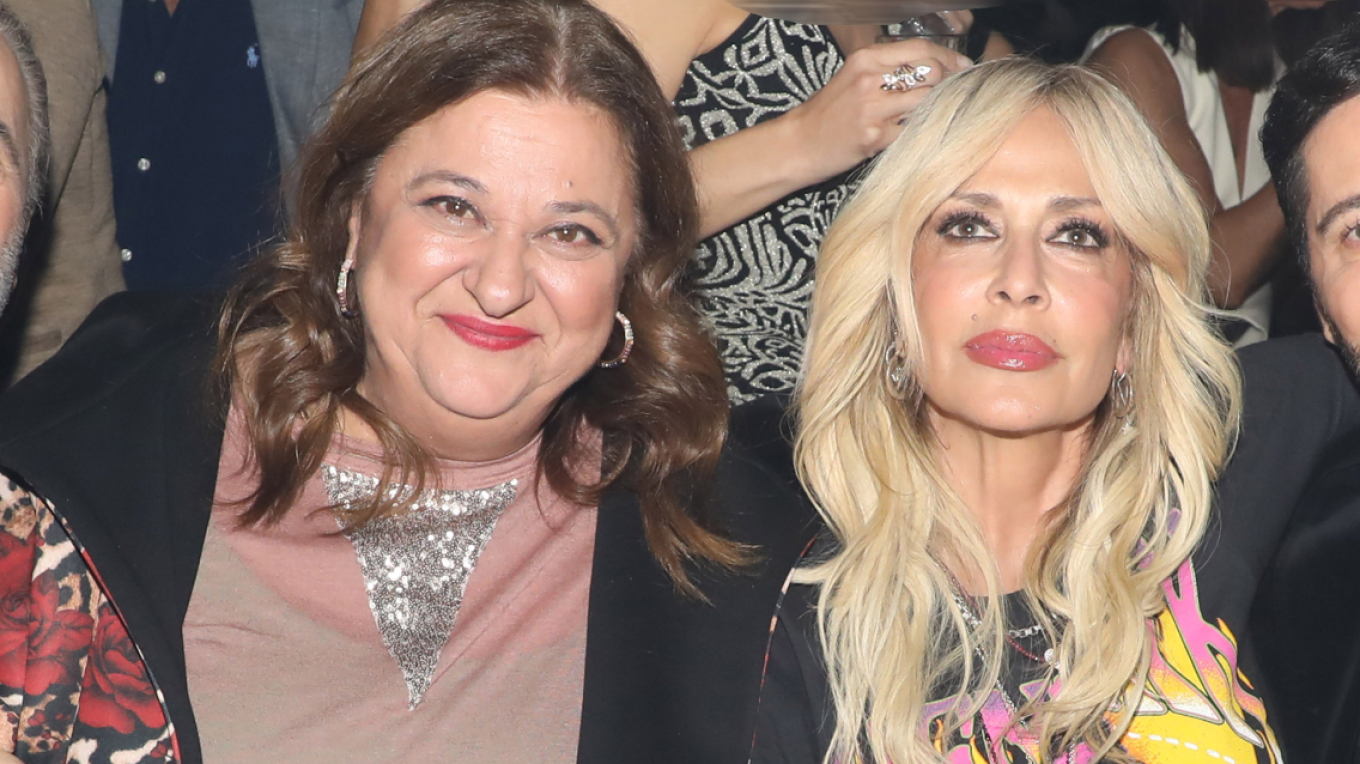 Ελισάβετ Κωνσταντινίδου για Άννα Βίσση: Πίνει, παίζει χαρτιά και βρίζει