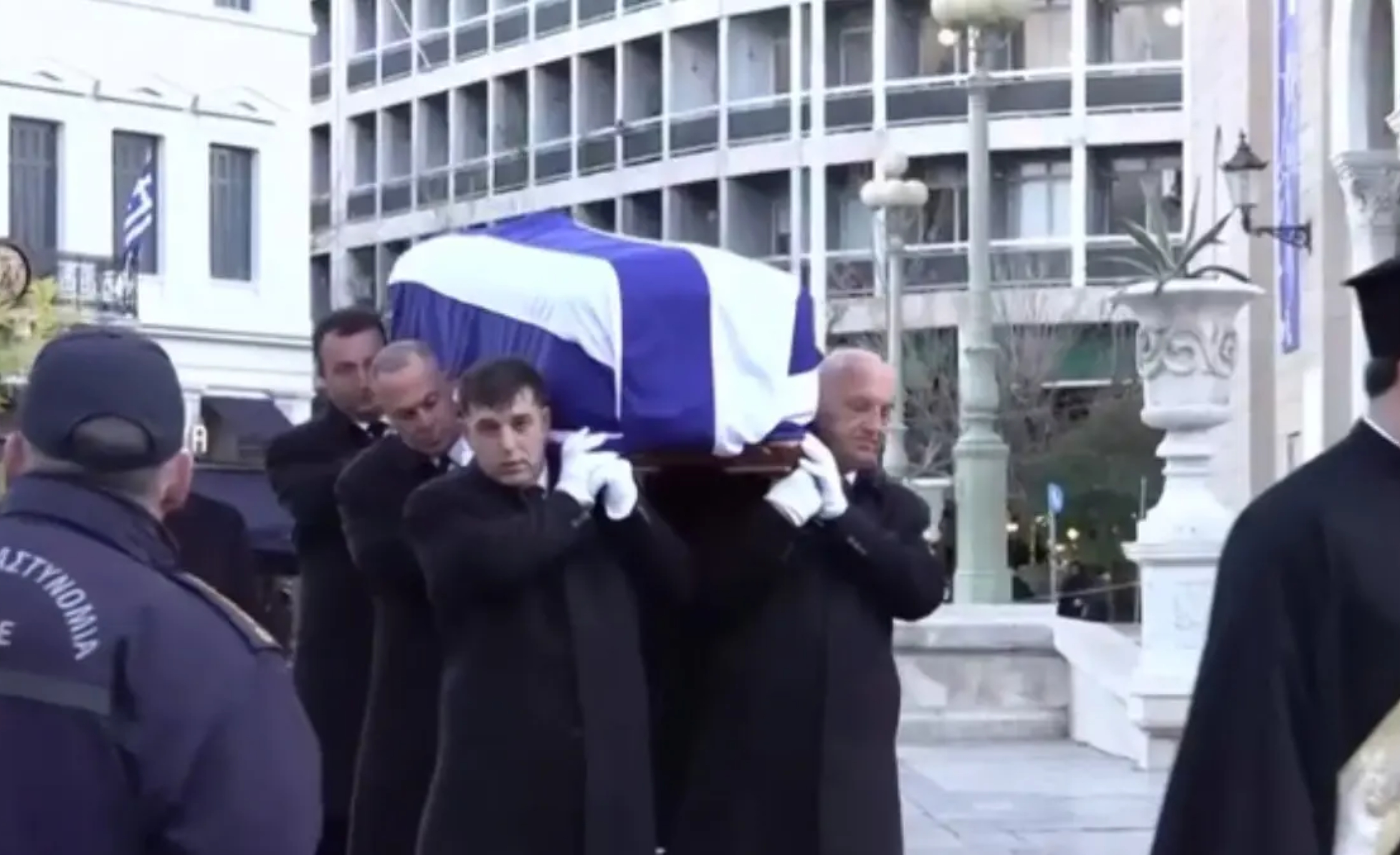 Πριγκίπισσα Ειρήνη: Έφτασε στη Μητρόπολη Αθηνών η σορός της – Θα ταφεί στο Τατόι