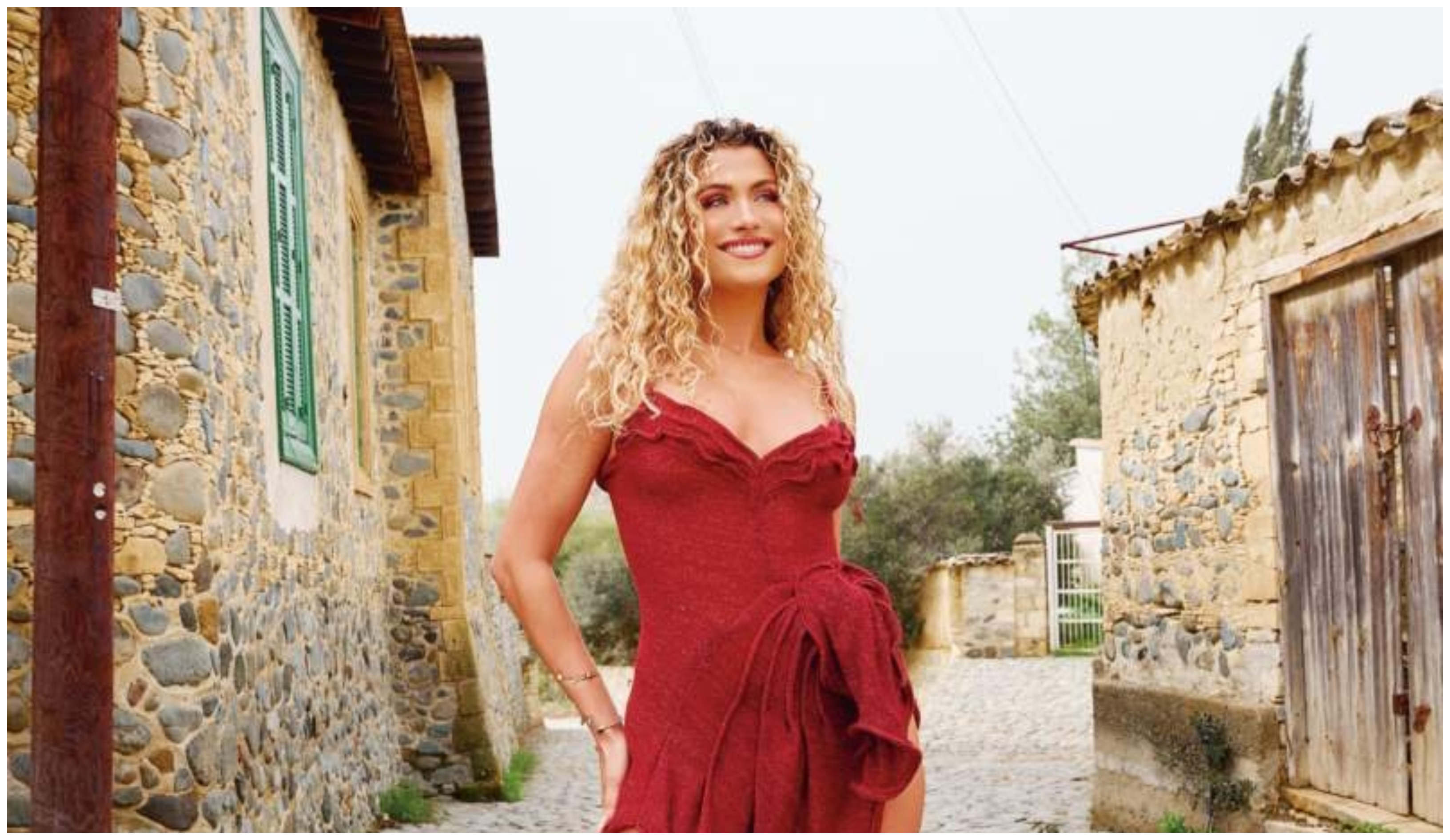 Antigoni: Τα τρυφερά τετ-α-τετ στην Αθήνα με τον Ελληνοαμερικάνο σύντροφό της (ΦΩΤΟ)