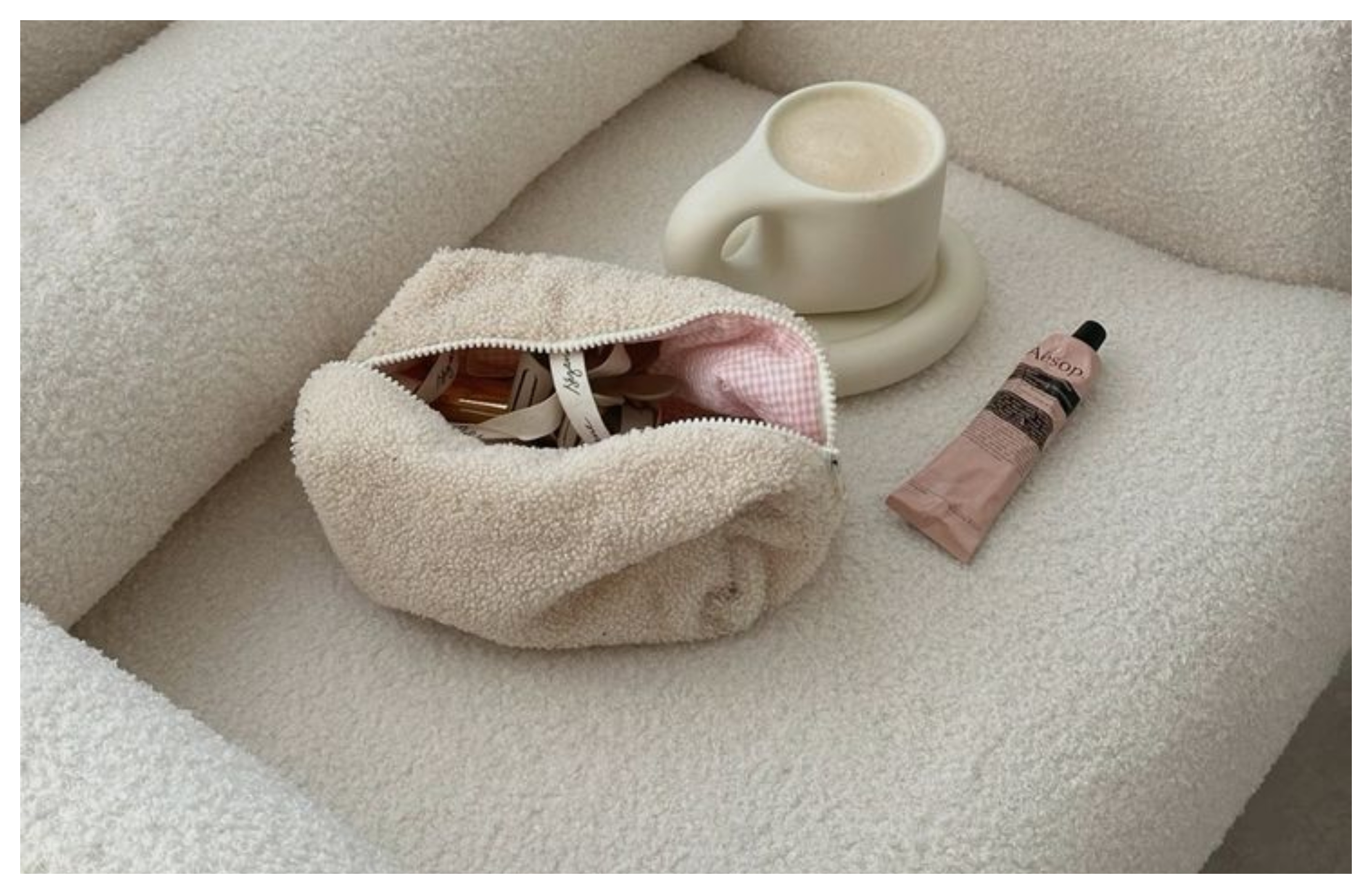 It’s Beauty Time: Όλα όσα πρέπει να περιέχει το νεσεσέρ μας – Σε αυτά τα προιόντα αξίζει να επενδύσεις