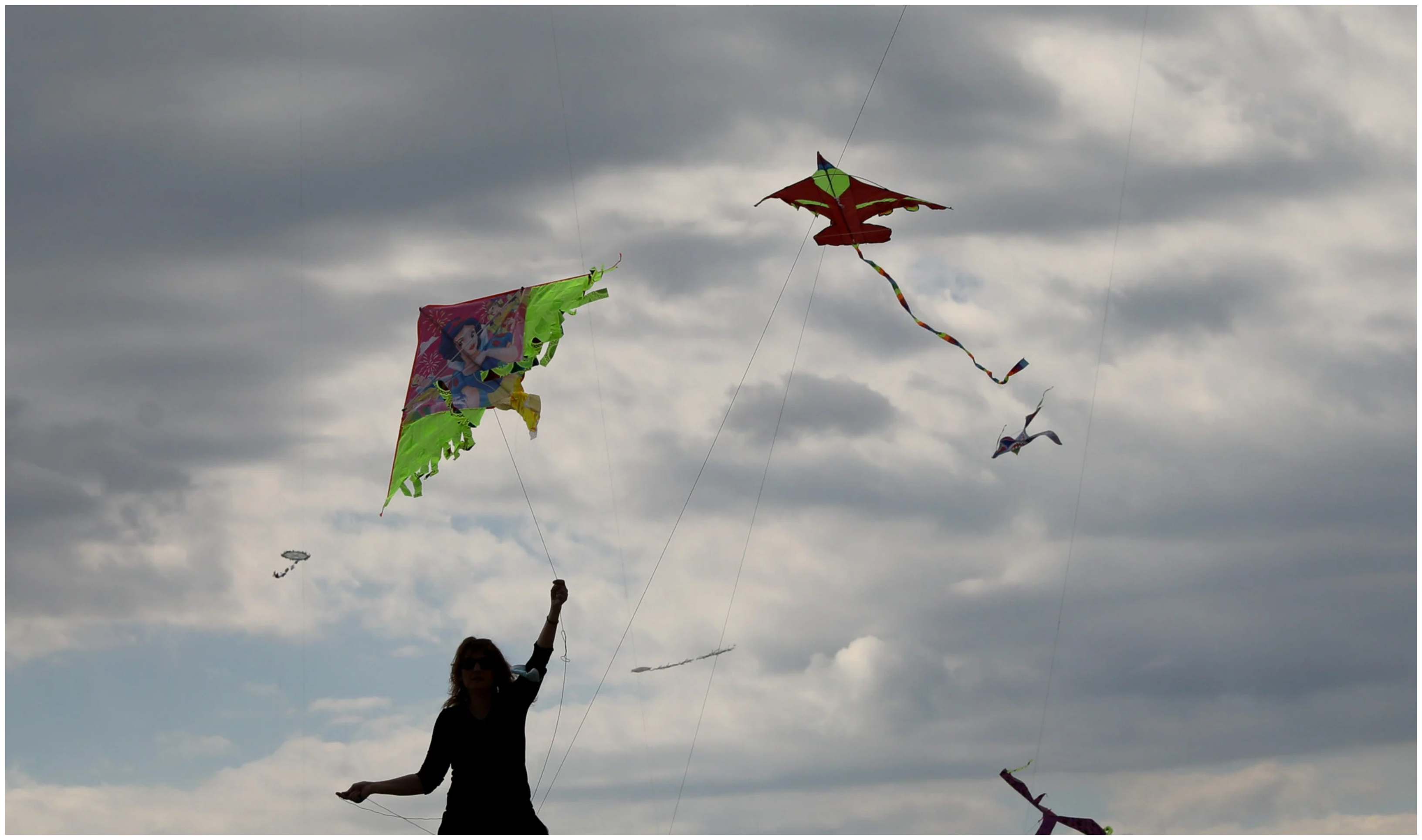 Καθαρά Δευτέρα με… ομπρέλες! Βροχές και καταιγίδες στο καιρικό «μενού»