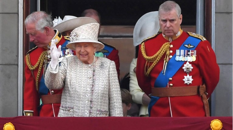 Σκάνδαλο χωρίς τέλος: Τι ήξεραν στο Παλάτι για τον πρίγκιπα Άντριου από το 2019;